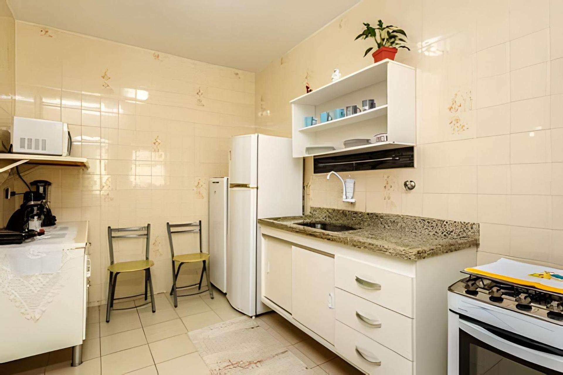Apto Na Enseada Excelente Localizacao, 500M Da Praia, Garagem, Ar Condicionado Portaria 24 Horas Гуаружа Экстерьер фото