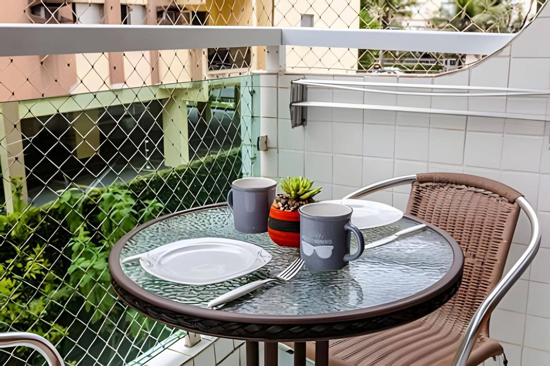 Apto Na Enseada Excelente Localizacao, 500M Da Praia, Garagem, Ar Condicionado Portaria 24 Horas Гуаружа Экстерьер фото