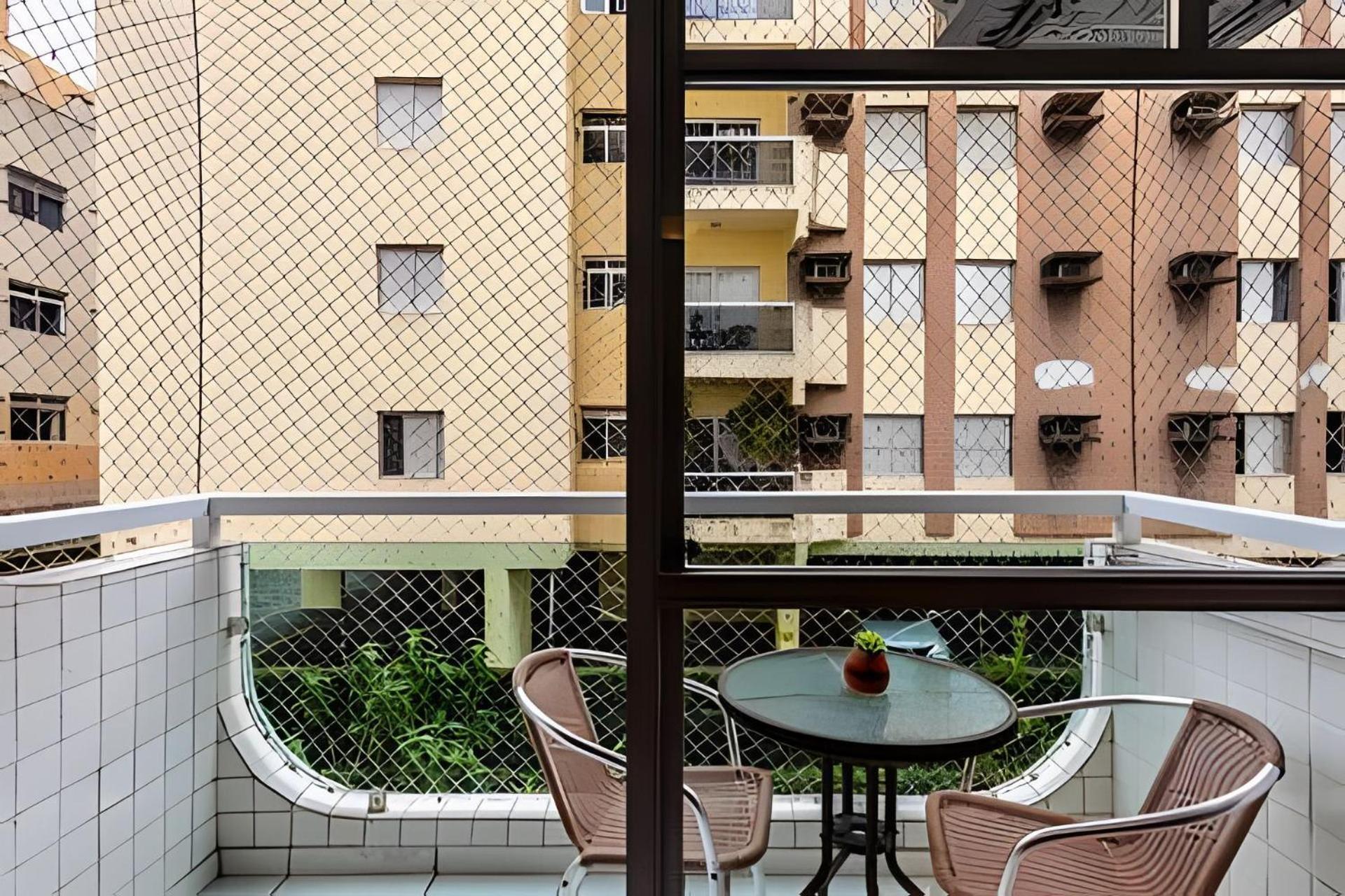 Apto Na Enseada Excelente Localizacao, 500M Da Praia, Garagem, Ar Condicionado Portaria 24 Horas Гуаружа Экстерьер фото