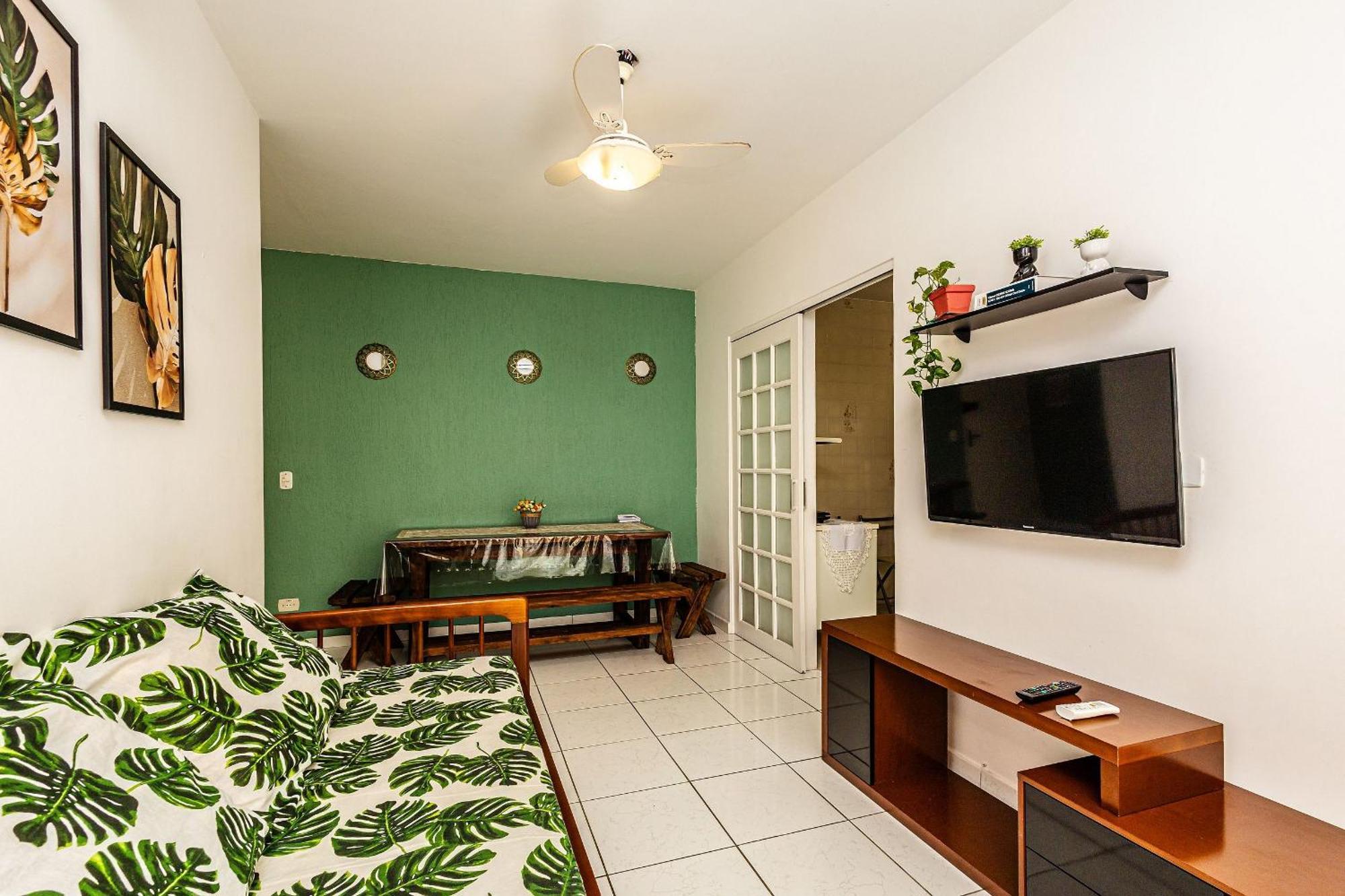 Apto Na Enseada Excelente Localizacao, 500M Da Praia, Garagem, Ar Condicionado Portaria 24 Horas Гуаружа Экстерьер фото